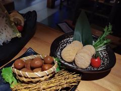 -湊湊火锅·茶憩(杭州湖滨银泰in77店)
