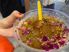 -八一路好吃街(雨田商务大厦店)