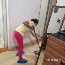 西湖娱乐城- 西湖娱乐城官方网站- 西湖娱乐城APP上海首次制定家政行业标准 如何擦桌子将有规范