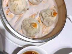 蟹粉小笼包-新吉士·上海菜(浦东LCM置汇旭辉店)