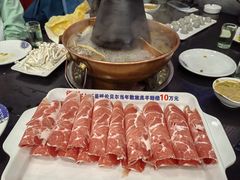 -楼外楼大刀肉传统火锅居(幸福街店)