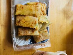 芝士肉松蛋饼-芳林早餐