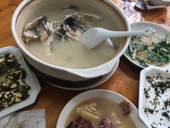 -山里人家土菜馆(茅山店)