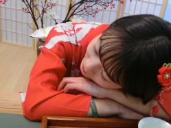 -宥莉·ULLY 痘敏肌•科技皮肤管理中心
