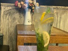 清新气泡水-小时光咖啡馆(北锣鼓巷店)