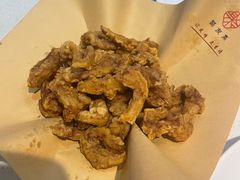 -聚友斋(陶瓷琉璃馆水晶街店)