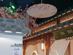 -荷塘秋月·本帮江浙菜(国权路店)