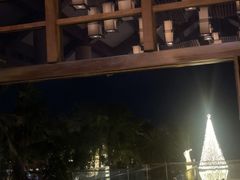 -亚龙湾喜来登·美景台大堂吧