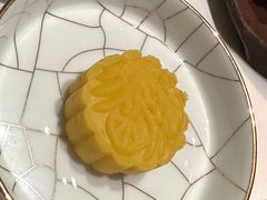 燕窝绿豆糕-新荣记(建国门外大街店)