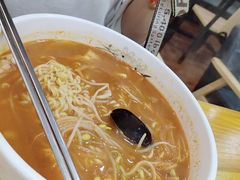 香辣海鲜杂烩拉面-韩食汇