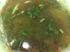 牛肉粉丝汤-月亮生煎大王