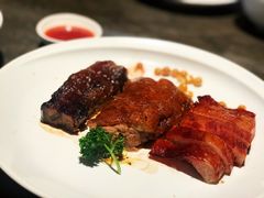 烧味拼盘-汤城小厨•粤菜•靓汤(苏州街店)