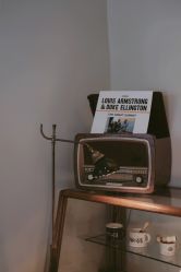 -IMUSE BARBER SHOP