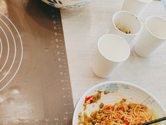 -康师傅私房牛肉面(马泉营奥莱店)