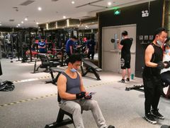 -银吉姆健身(恒隆馆)