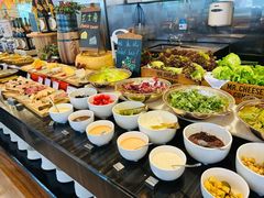 -圣丰索菲特·2 On 988 Café 自助餐厅
