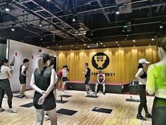 -超级猩猩健身·团课·瑜伽(花园道店)