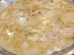 -老来福·非遗酸汤兔(凯旋路店)