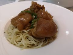 -天下三绝 牛肉面/红酒
