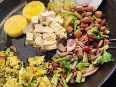 -丁姨妈贵州臭豆腐烙锅(甲秀楼店)