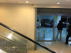 -蓝色港湾停车场