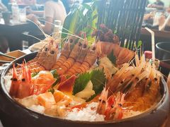 -万岛日本料理铁板烧(万泰国际店)