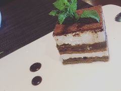 -GreyWhale灰鲸餐厅(武汉国际广场店)
