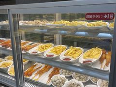 面包甜点陈列柜-顺德渔村·岭南一号