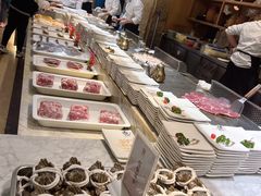 -雍和会海鲜姿造自助(湖东路店)