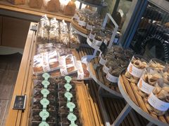 -桂新园(烘焙馆-鸿翔店)