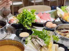 -呷哺呷哺 黄金牧场 (新中关购物中心店)
