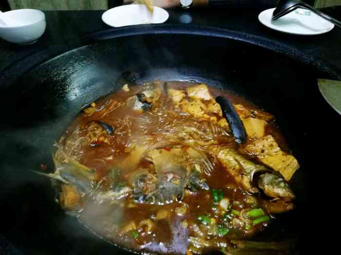 老渔翁笨锅炖-"炖的菜,不管是什么,都好吃,有机会去体验.