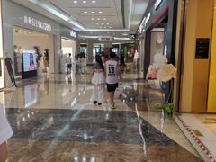 -鸿通城购物中心