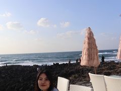 -Cafe Aewol Monsant