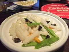 -魏铭鱼头捞饭(晋阳路店)