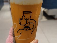 -喜茶(北京华贸购物中心店)