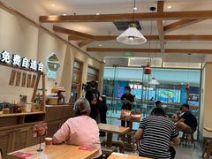 -煲仔皇腊味煲仔饭(经四万达店)