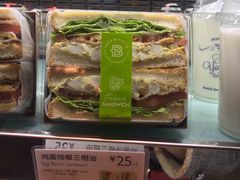 鸡蛋培根三明治-PARIS BAGUETTE巴黎贝甜(西站食宝街店)