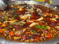 -小饕荟雅安贡椒鱼鲜馆(广福桥店)