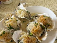 蒜蓉蒸生蚝-河边私房菜