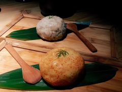 飞鱼籽墨鱼滑-湊湊火锅·茶憩(杭州湖滨银泰in77店)