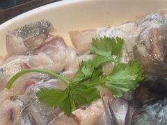 -老船舫·现做活鲜鱼馆(东郊记忆店)
