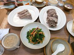 菠菜拌面筋-贯贯吉·清真餐厅(浙江中路店)