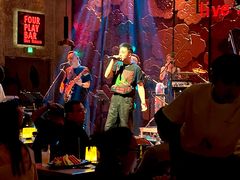 -FOUR PLAY BAR