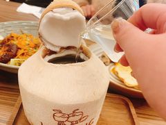 -玲婧胡同·生日蛋糕·餐厅(嘉里城店)