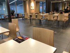 大堂-麦当劳(天津站三店)