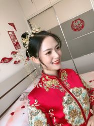 -艾米丽婚纱礼服