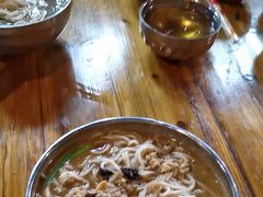 -老仓醋米线(万达店)