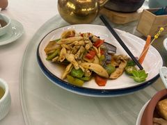 -五谷芳乳鸽王(海景店)