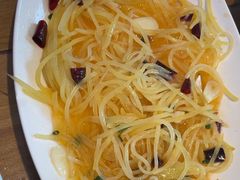 -严记小天府酸菜鱼(西四路店)